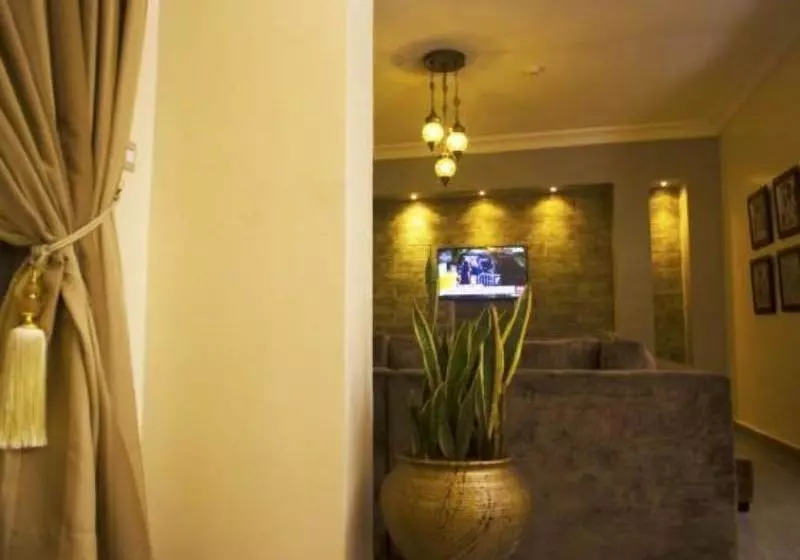 هتل Gemini Place Apartments