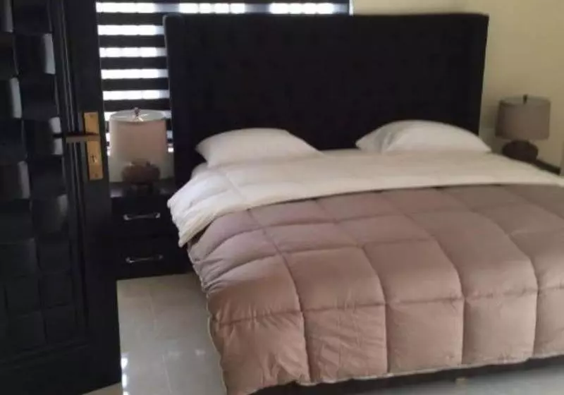 هتل Gemini Place Apartments