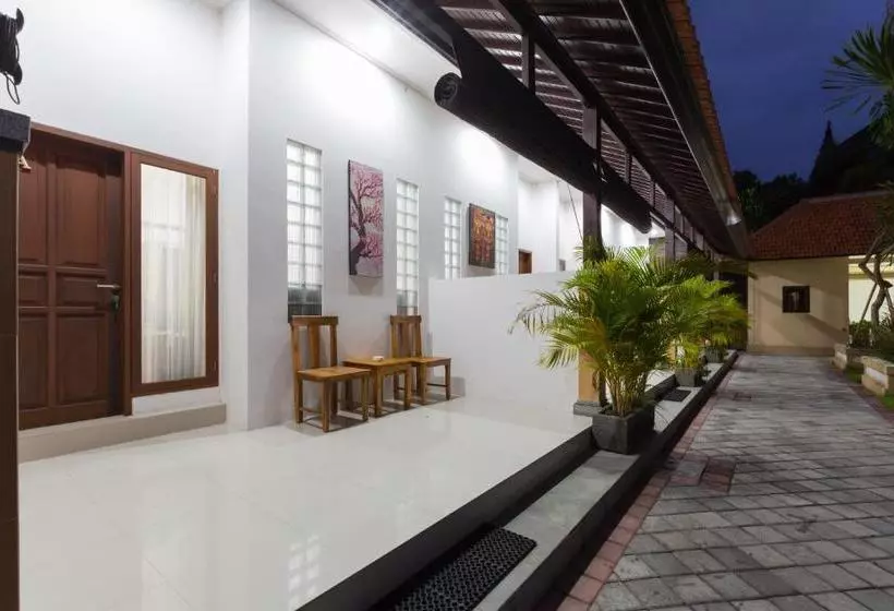 ホテル Kubal Villa Bali
