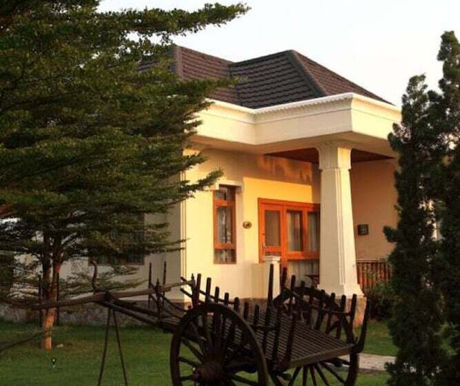 Hôtel Max Nay Pyi Taw