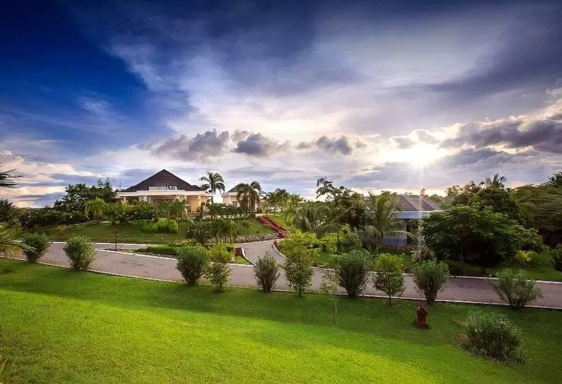 هتل Max Nay Pyi Taw