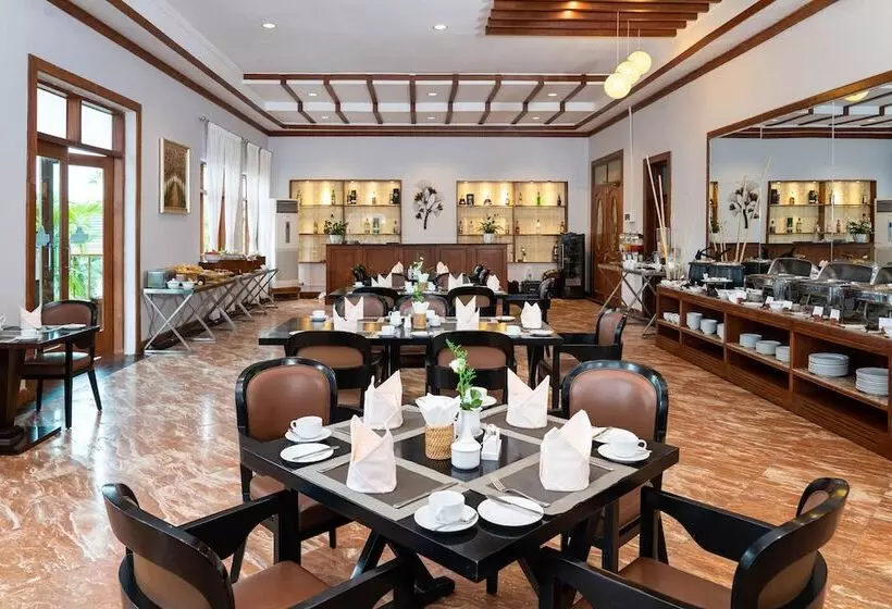 هتل Max Nay Pyi Taw