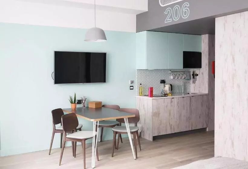 ホテル Room2 Southampton Hometel