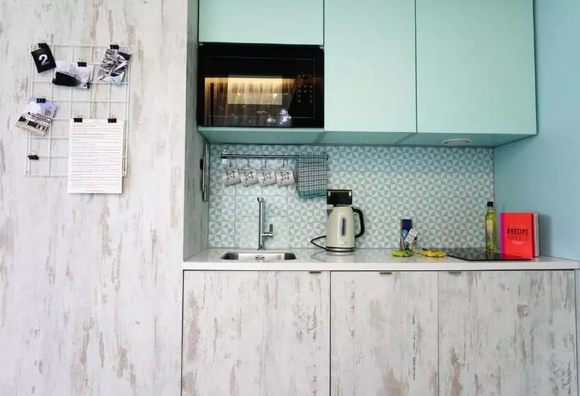 ホテル Room2 Southampton Hometel