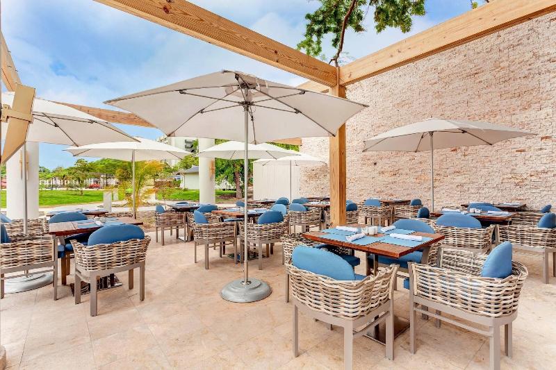 ホテル Royalton Antigua, An Autograph Collection All Inclusive Resort