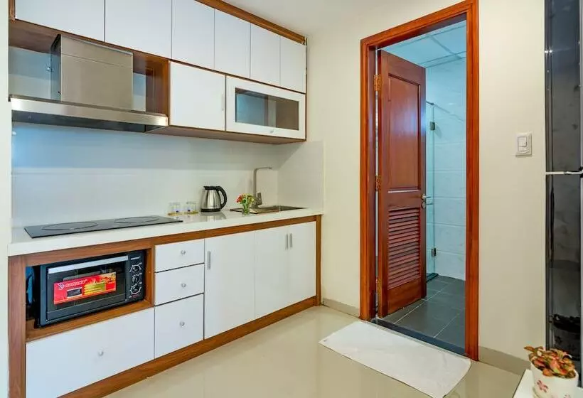 Salamander Apartment