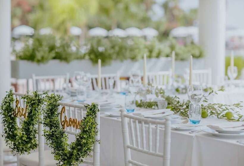 Ivi Mare Designed For Adults By Louis Hotels