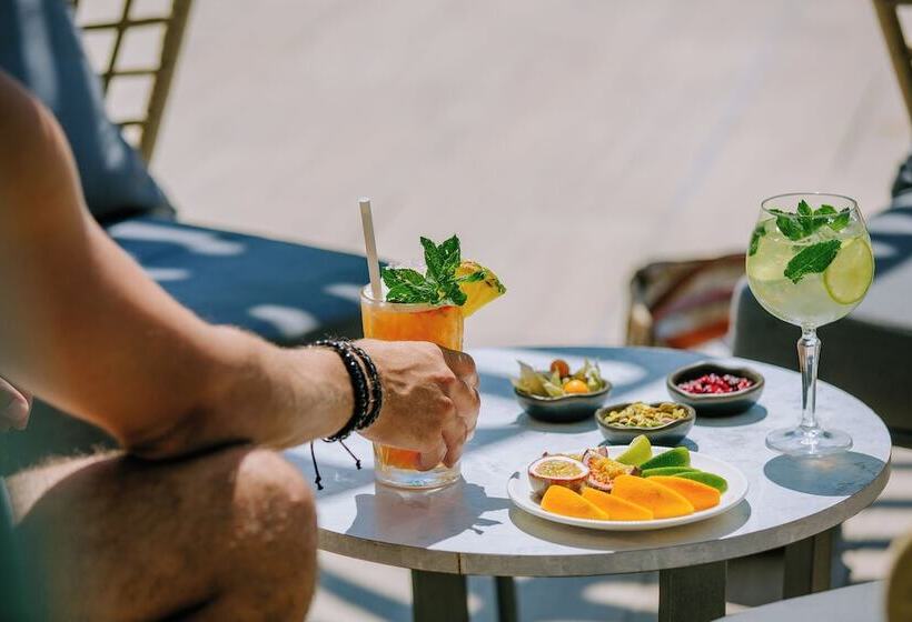 Ivi Mare Designed For Adults By Louis Hotels