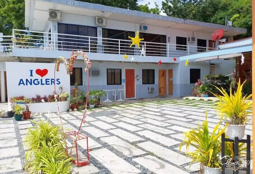 Retkeilymaja Angler S Hub & Resort Oslob