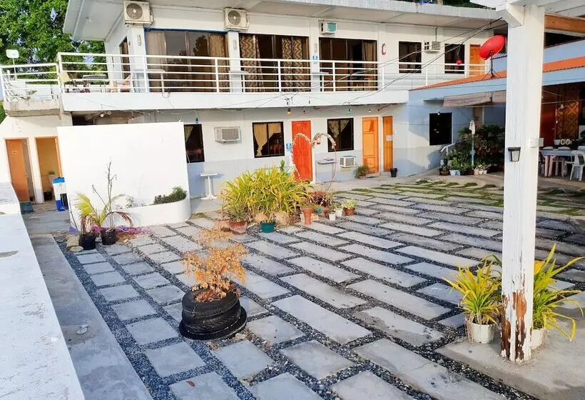 Retkeilymaja Angler S Hub & Resort Oslob
