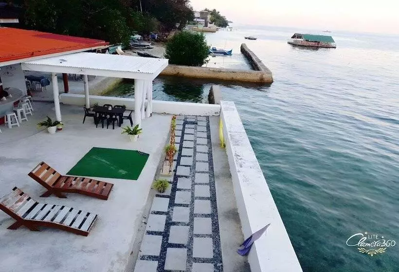 Retkeilymaja Angler S Hub & Resort Oslob