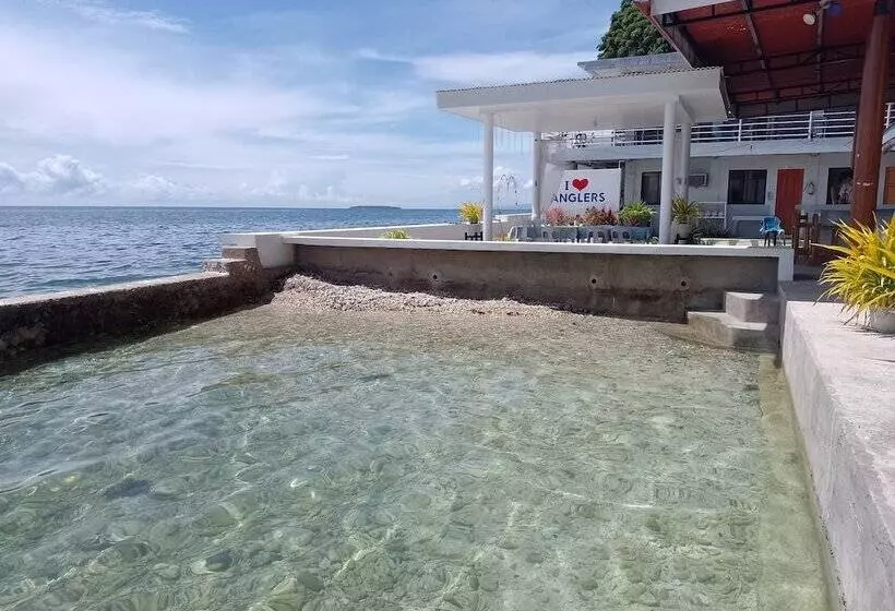 Retkeilymaja Angler S Hub & Resort Oslob