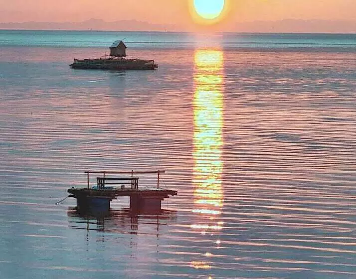 Retkeilymaja Angler S Hub & Resort Oslob
