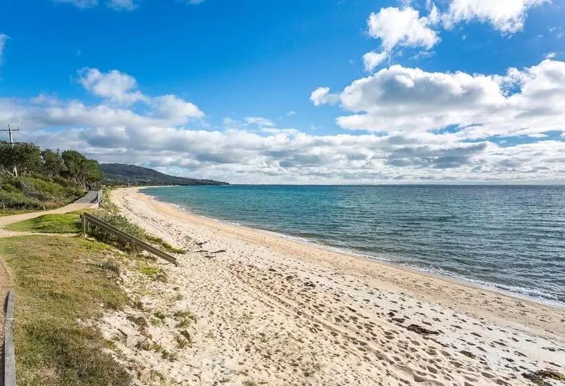Beach Front Beauty Ocean Front Views