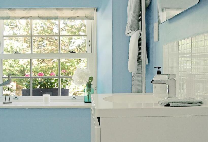 Bed and Breakfast Caroe Farm House