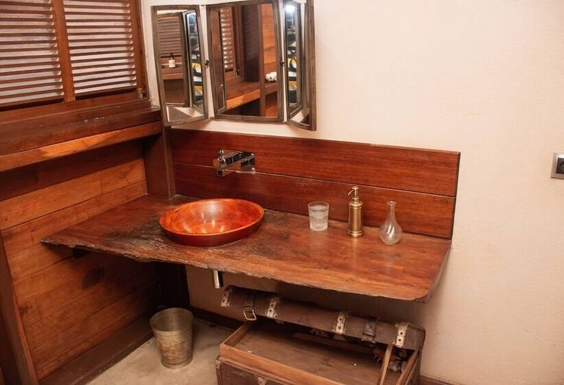 تختخواب و صبحانه Demeure Des Huiles Précieuses