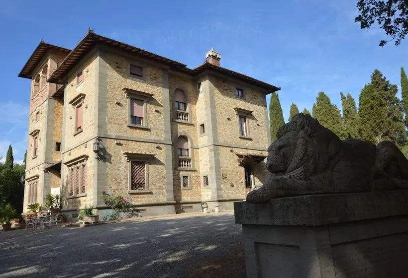 ベッドアンドブレックファースト Villa Le Querciolaie