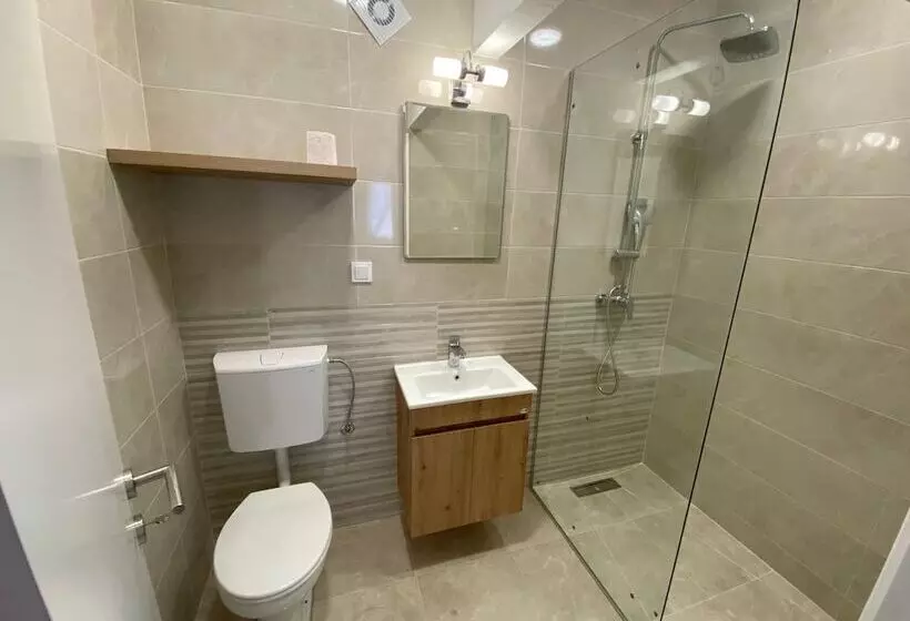 B&t Apartments