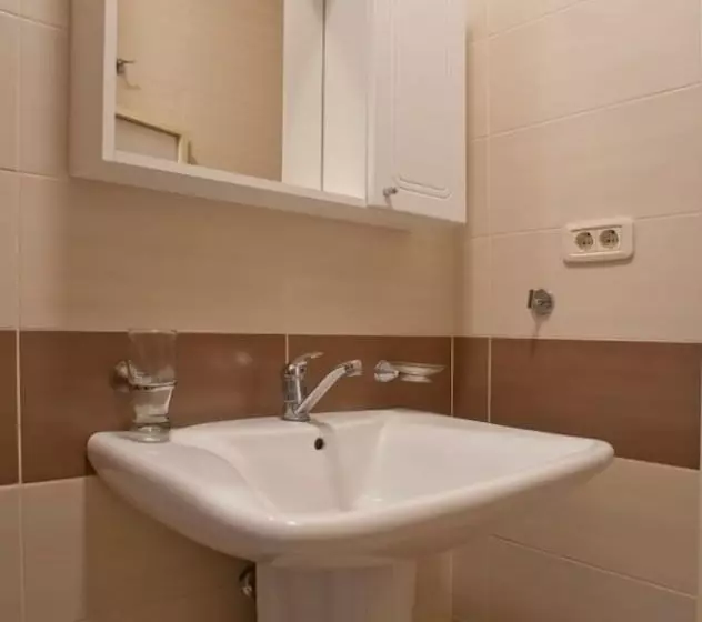 B&t Apartments