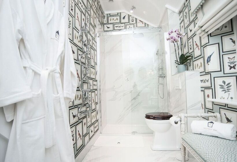 Coach House Boutique B&b