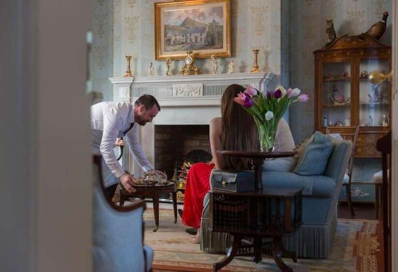 Coach House Boutique B&b