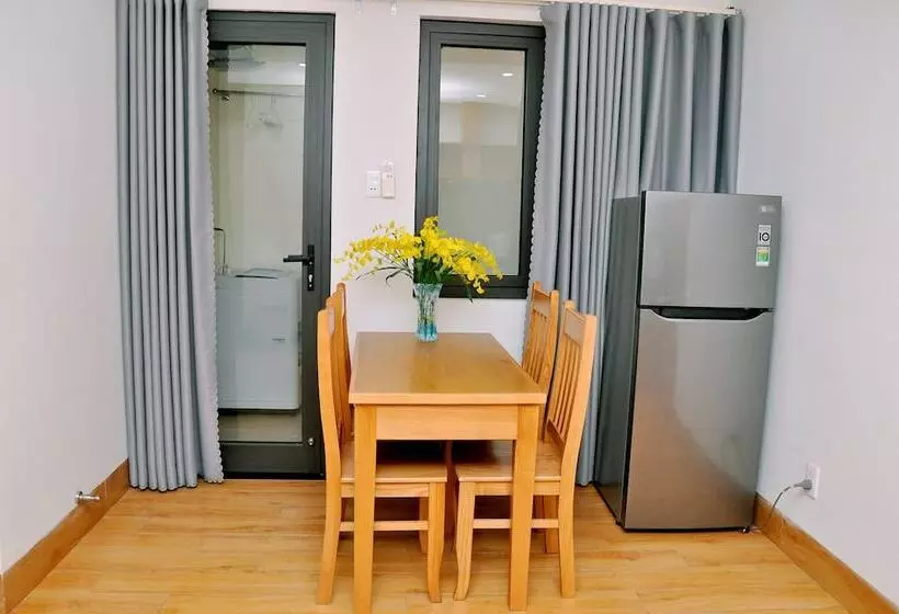Flower Apartment