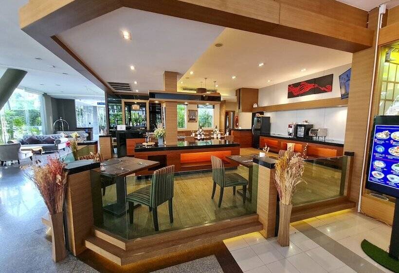 Grand Garden Hotel & Residence