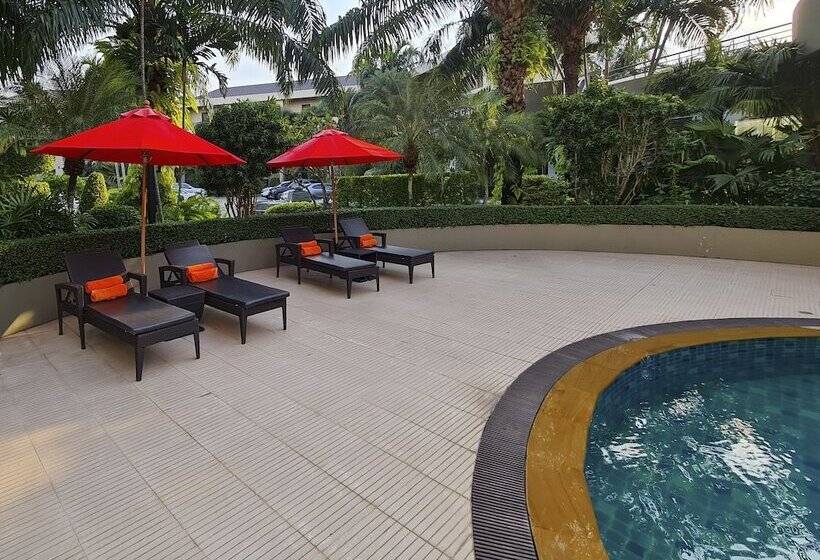 Grand Garden Hotel & Residence