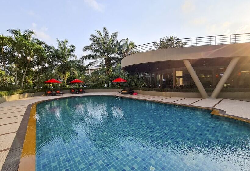 Grand Garden Hotel & Residence