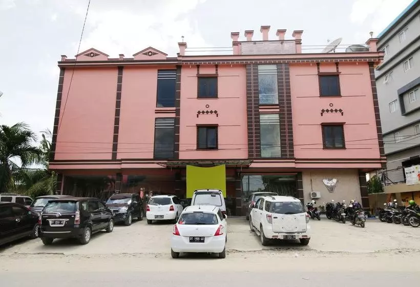 هتل Airy Korumba Malik Raya 22v Kendari