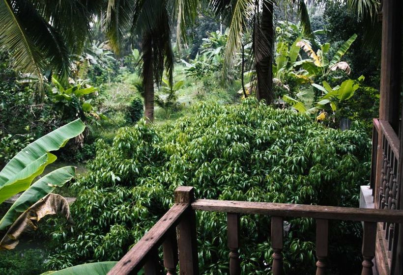 Отель Baan Loylom Suanamphawa