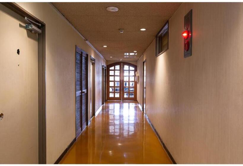 ホテル Katsuya Inn