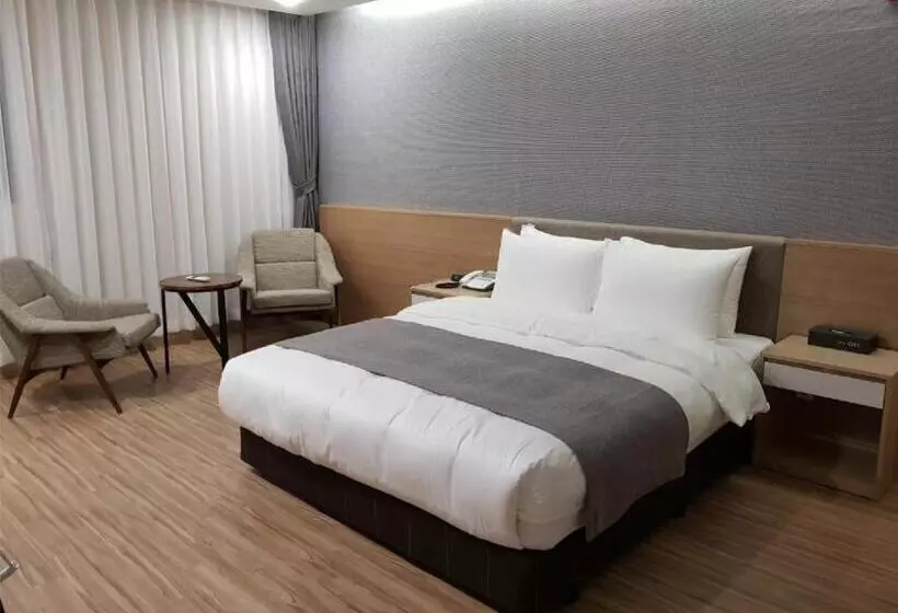 Hotelli Ciel Dongtan