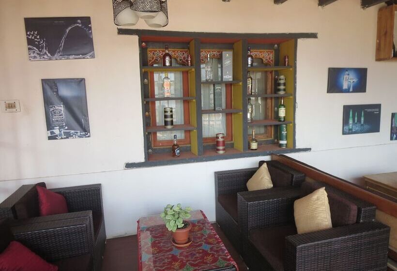 هتل Drubchu Resort