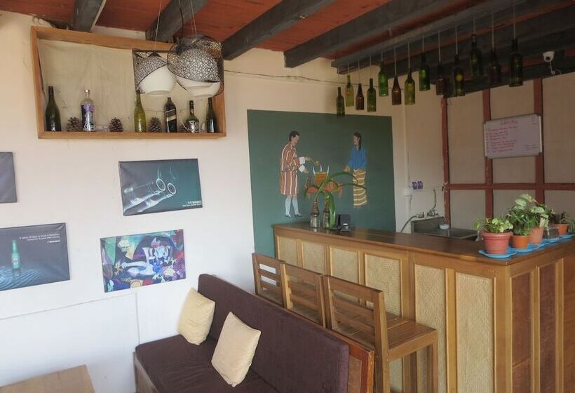 هتل Drubchu Resort