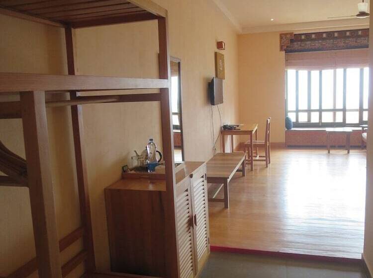 هتل Drubchu Resort