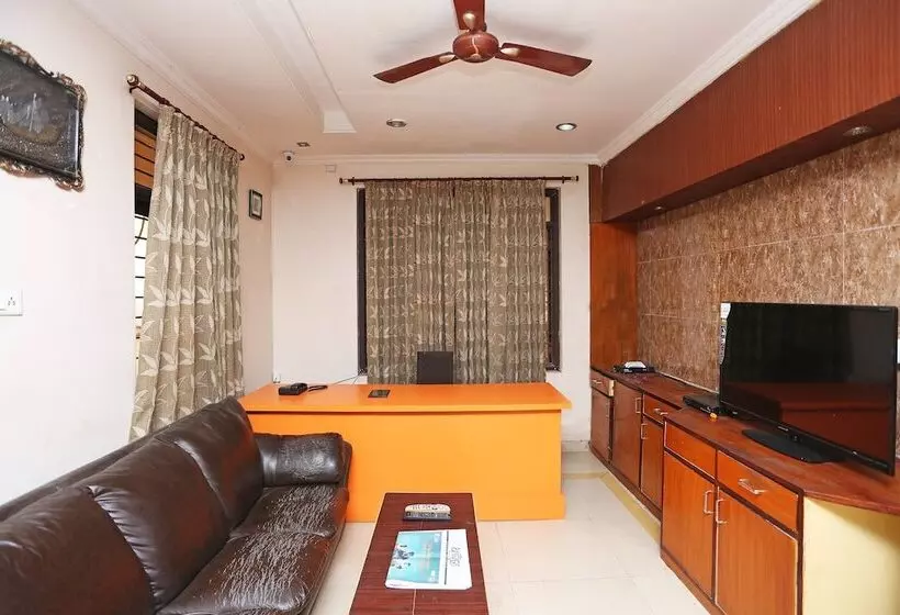 ホテル Flagship Aradhya Residency
