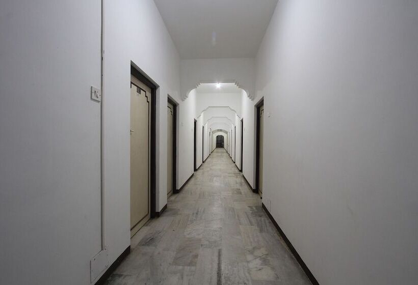 בית מלון כפרי Mps Residential Tower