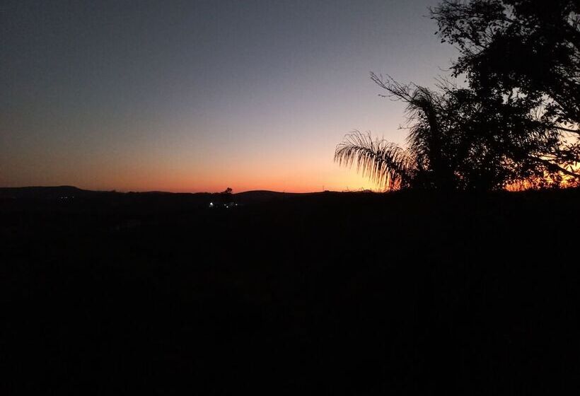 호텔 Pousada Cantares