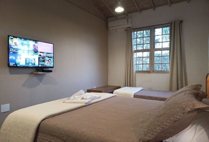 호텔 Pousada Cantares