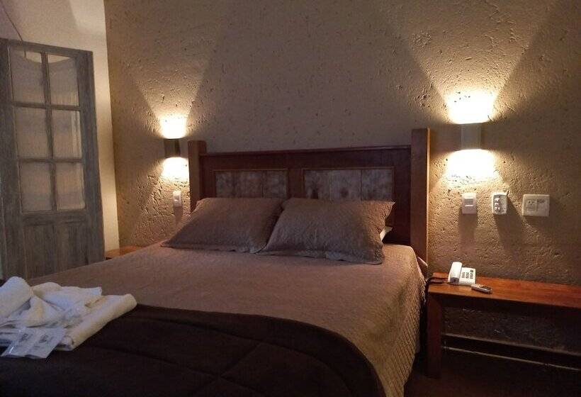 호텔 Pousada Cantares