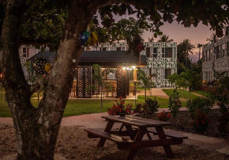 هتل Saipan Vegas Resort