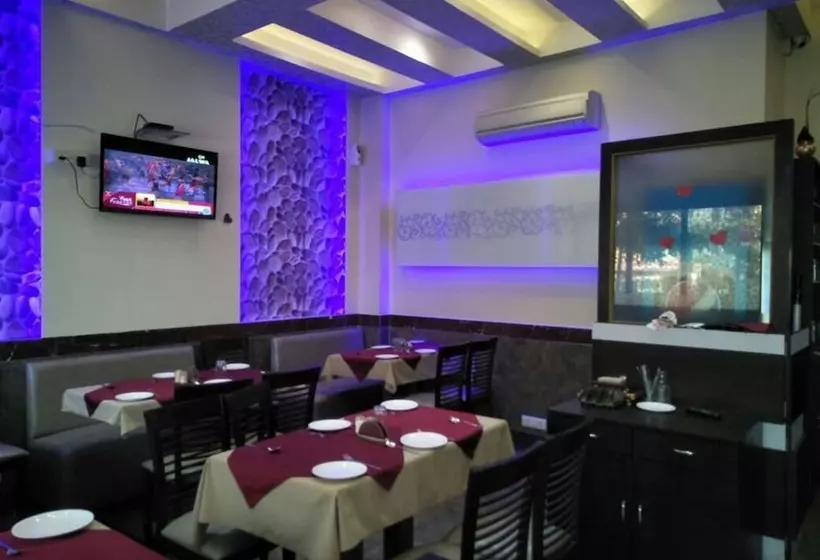 Hotel Shambuji