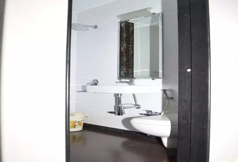 Hotel Shambuji
