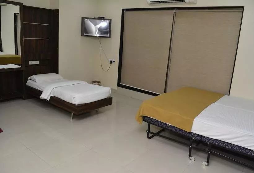 Hotel Shambuji