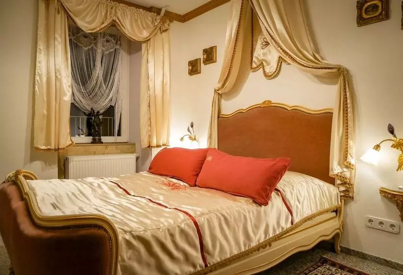 Malina Luxury Apartments & Spa