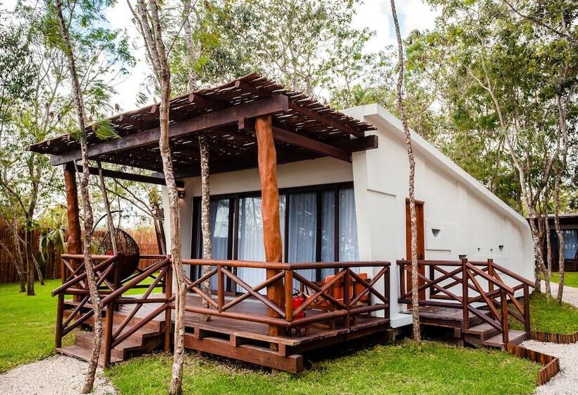 Mia Bacalar Luxury Resort & Spa