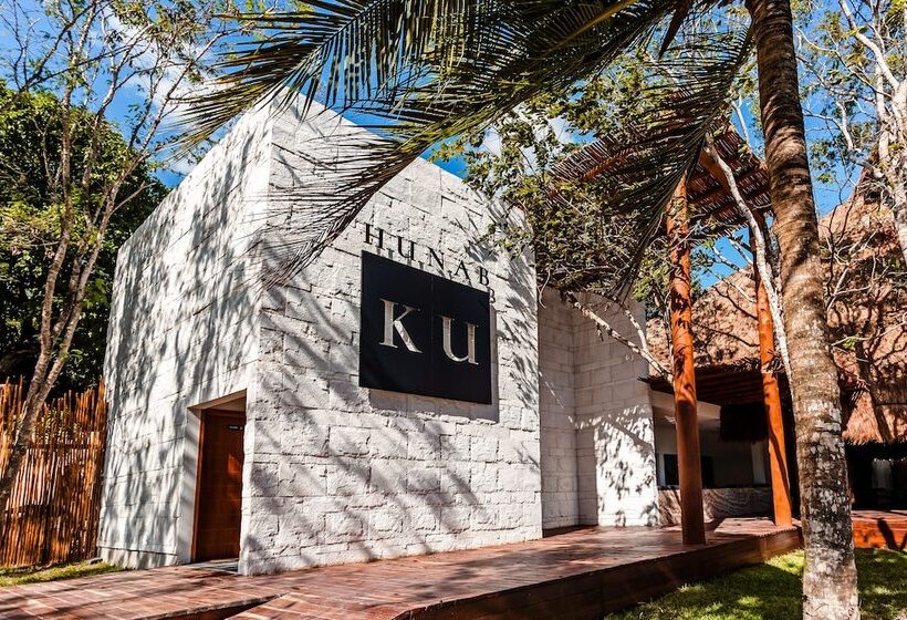 Mia Bacalar Luxury Resort & Spa