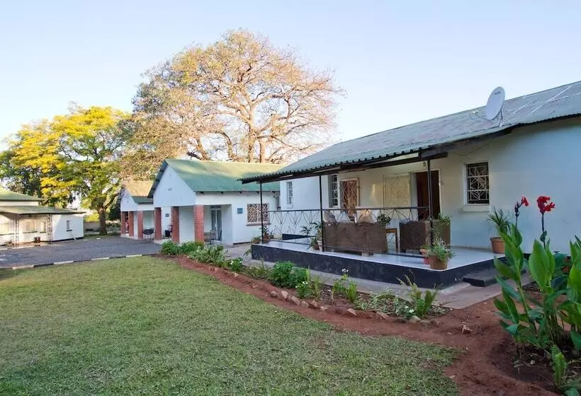 Mose Street Apartments