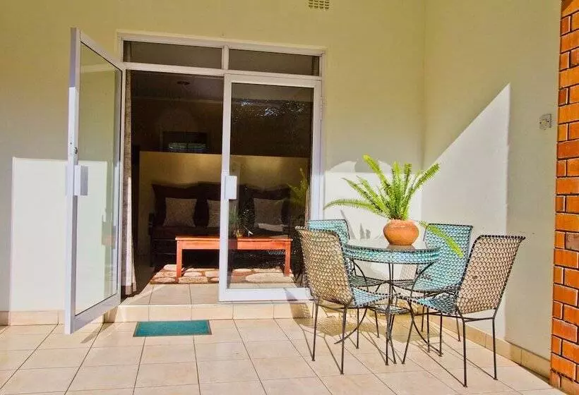 Mose Street Apartments